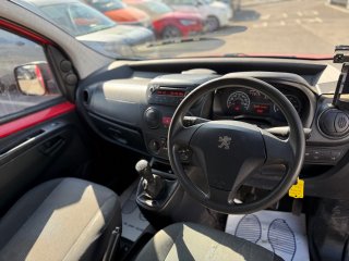 /photos/10973/09d5e7b4-ebe3-3ce2-ec43-f3102718de7d_i320x240.jpg