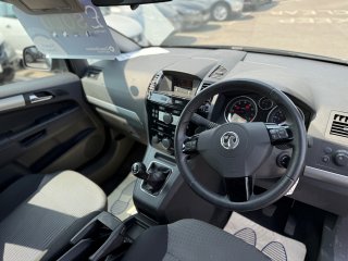 /photos/10973/1eb83b05-9889-48a2-0e9b-f28d8fe4082b_i320x240.jpg