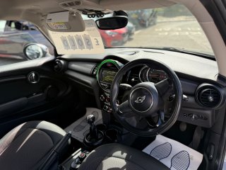 /photos/10973/609ef733-eb26-8d90-ca5d-fccb79a09a40_i320x240.jpg
