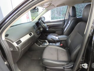 /photos/10973/96cdea8a-1e60-c3f2-67f1-16b532c8c2c9_i320x240.jpg