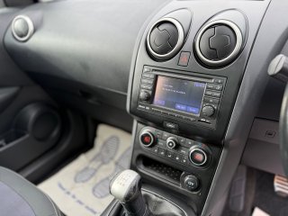 /photos/10973/f146839e-2634-99ca-e323-b56d4e10f98e_i320x240.jpg